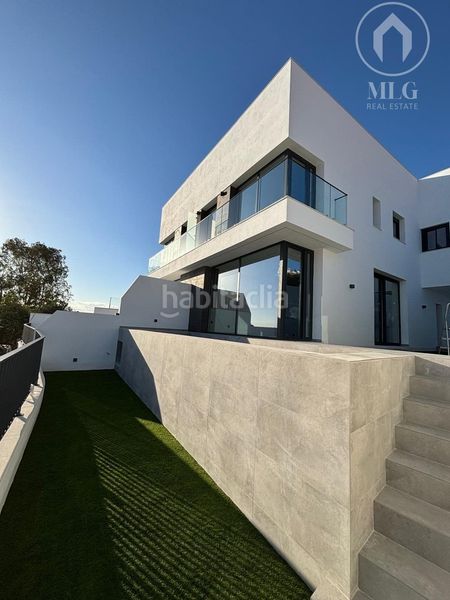 Foto 0d0b90a4-a91d-4c87-9ee2-1f995e0f5e28. Casa adossada amb aparcament piscina a Fuente Alegre - El Chaparral - Los Morales Málaga