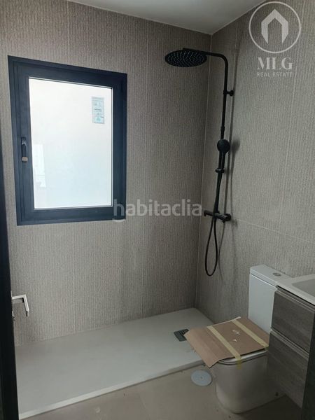 Foto 1c14155b-e3a9-4dac-b0d9-a56ab87f3544. Casa adossada amb aparcament piscina a Fuente Alegre - El Chaparral - Los Morales Málaga