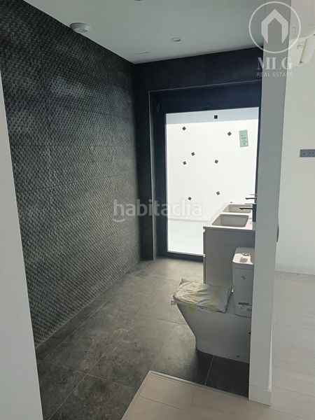 Foto 32bfbf3d-a43b-4753-b683-fa6a54fd834b. Casa adossada amb aparcament piscina a Fuente Alegre - El Chaparral - Los Morales Málaga