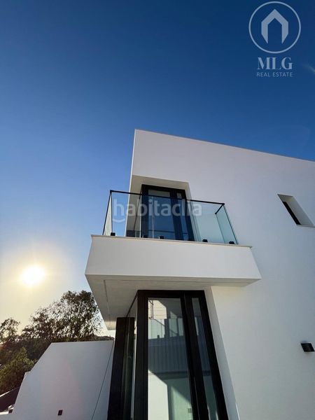 Foto 432c2735-14d3-4523-b6d2-6dbe5cc24418. Casa adossada amb aparcament piscina a Fuente Alegre - El Chaparral - Los Morales Málaga