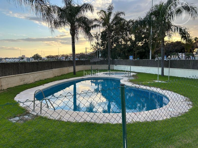 Foto f691b242-0298-4b59-adb9-88958c8536a1. Pis amb aparcament piscina a Dos Hermanas - Nuevo San Andrés Málaga