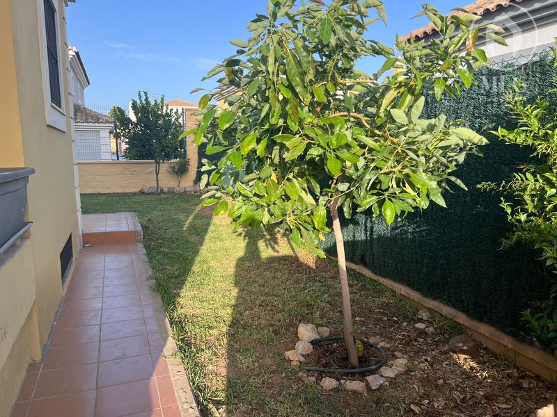 Foto c8377c93-097e-4604-811e-ab31061d9b64. Chalet en alhaurin de la torre en Capellanía - Retamar Alhaurín de la Torre