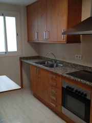Rent Flat in Sant gil 9