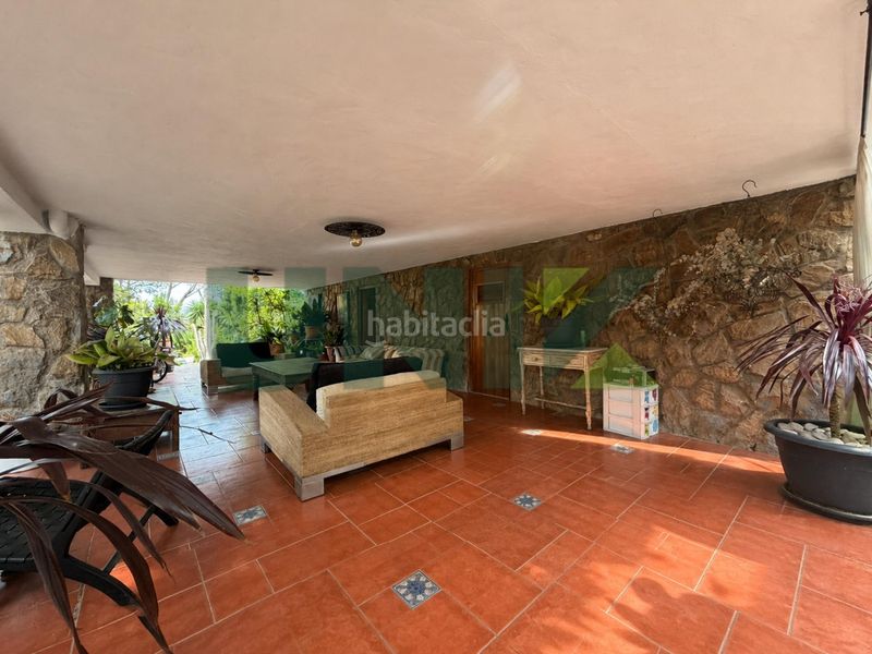Foto 1d0cb9d0-1885-46c4-9e43-371dc8869319. Xalet amb calefacció piscina a Petrer