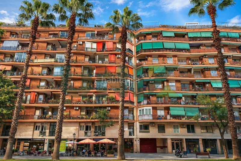 Foto ebd13cbd-bb55-4594-8c1d-24997ae594f6. Pis a La Marina del Port Barcelona