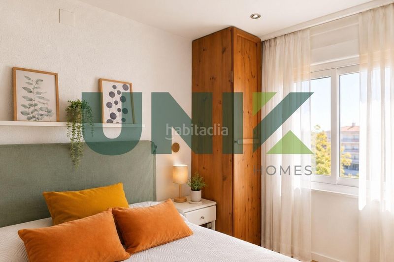 Foto f30b1f21-6eb2-4c91-8dab-235c801856b8. Pis a Carmel Barcelona