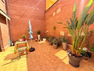 Casa adossada a Calle Pico de Aneto