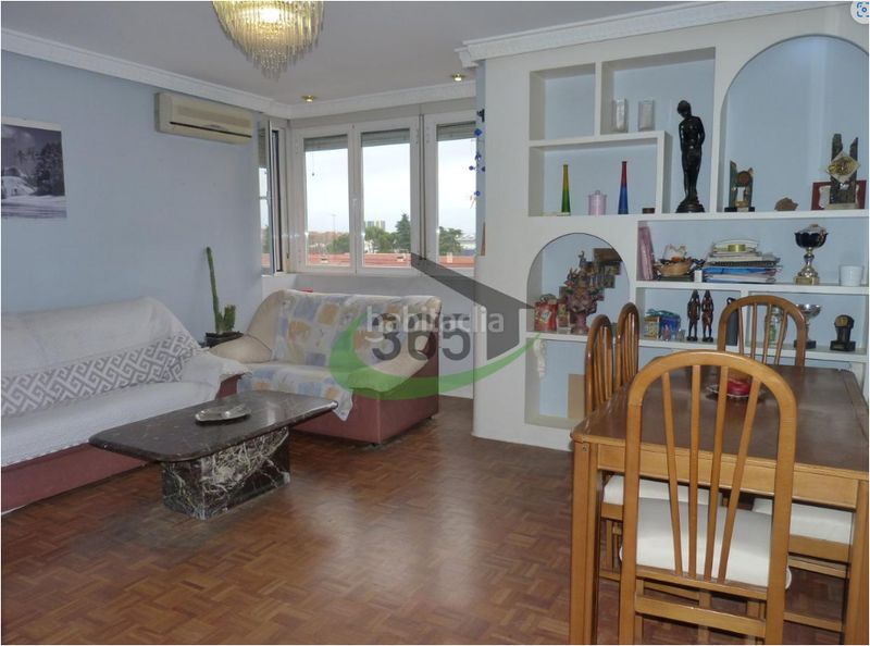 Foto eb1c2261-0bd9-43ac-9abb-58a724c06be9. Pis a calle del cobalto 14 a Villaverde Alto Madrid