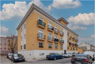 Pis  Calle de alpajés. Piso en venta en aranjuez