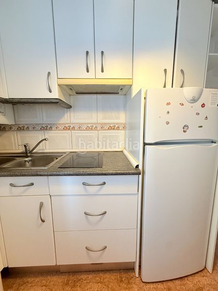 Foto dd572e7e-7af8-4708-81d2-4af3134ec6e1. Rent flat with heating in Valdeacederas Madrid