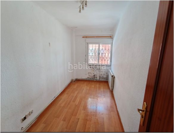 Foto 40a51ee6-9fe8-4062-86b0-dd73de1174e3. Pis a Villaverde Alto Madrid