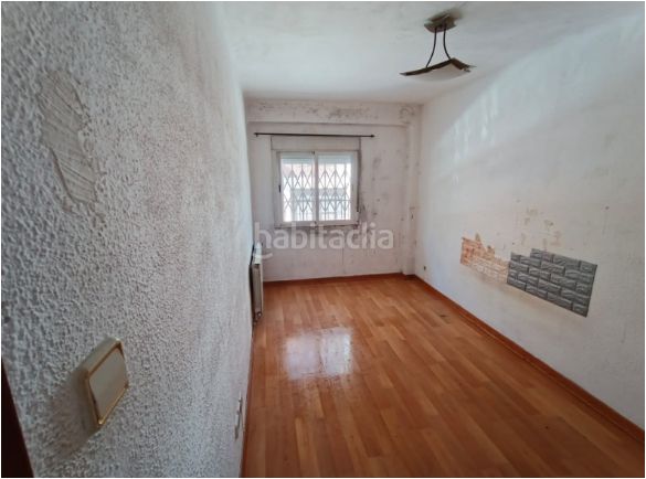 Foto 48b860bb-0f2e-4d17-b41a-26c3314b216f. Pis a Villaverde Alto Madrid