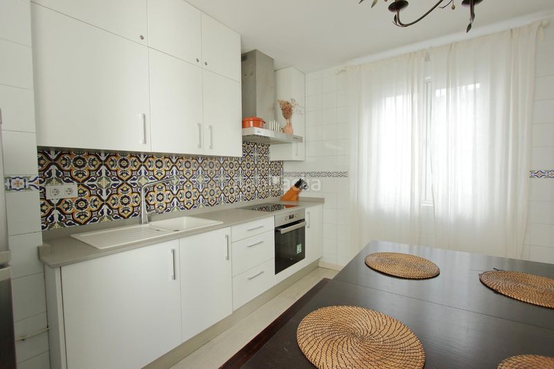 Foto 266a012b-c650-4d1b-8534-1dbded45abd4. Dúplex a Triana Casco Antiguo Sevilla