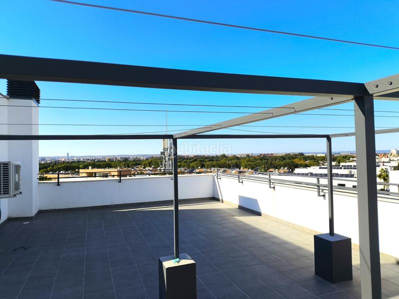 Foto 1f17ebe0-1850-40cf-a960-b6ce7e525394. Pis amb aparcament piscina a colores - entreparques Sevilla