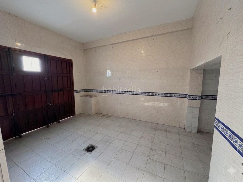 Foto 865f6a9e-a627-4a80-8fe1-921b7cfece8f. Casa amb aparcament a Carmona