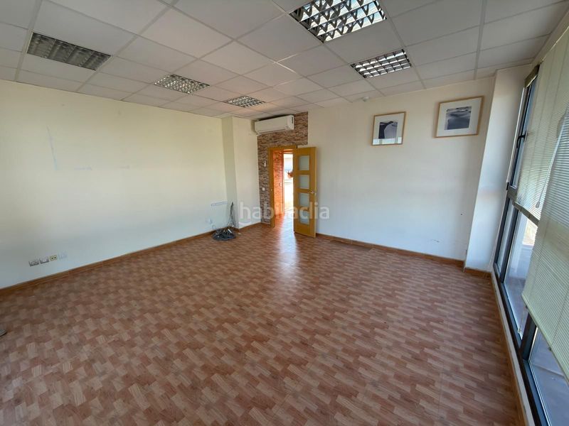 Foto 39f7d17f-163d-47ed-a9d3-6f33f1ed3ef3. Oficina  en venta en Centro Villaviciosa de Odón