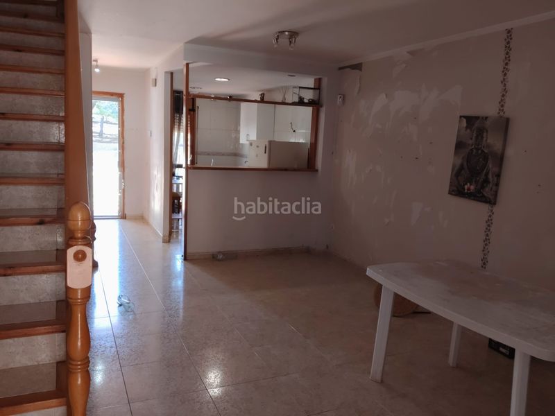 Foto 1961f8aa-2c3d-4328-a092-9b72e33154db. Casa adossada a cami d'el vendrell 30 a Roda de Barà