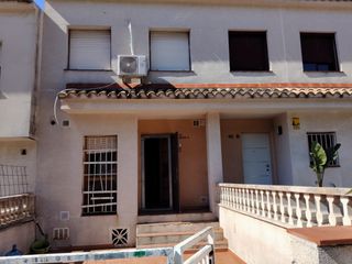 Casa adossada  Cami d'el vendrell 30. Casa adosada en roda de berà