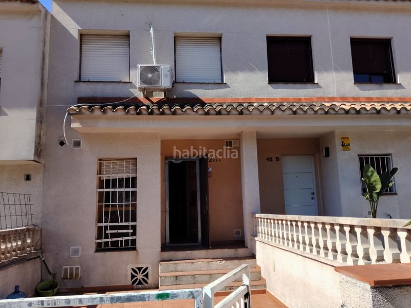 Foto 19fe6c8f-4fd9-435d-857a-5824e8fd5049. Casa adossada a cami d'el vendrell 30 a Roda de Barà