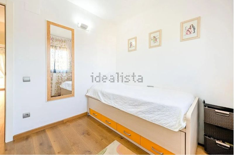 Foto 273b77ff-0c7a-458e-8963-decf1673a0f0. Casa aparellada amb xemeneia calefacció aparcament piscina a Cambrils