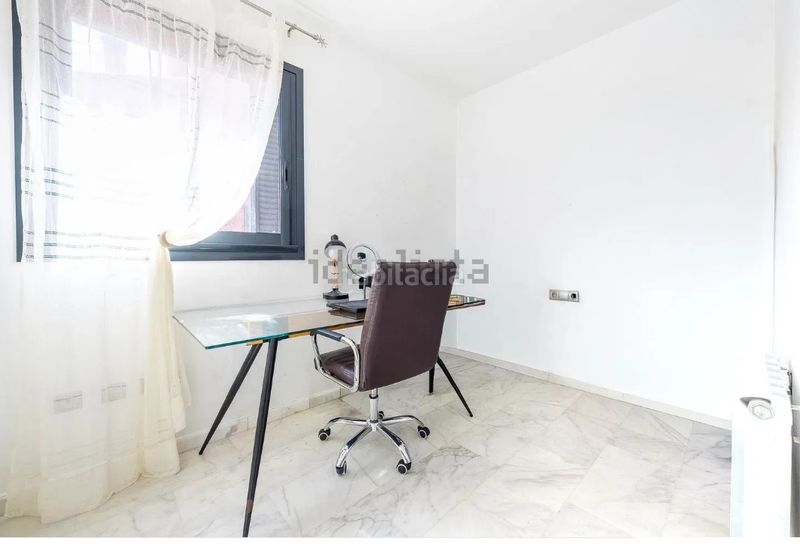 Foto 4bd15df9-b996-4a5b-ac64-5c85720eadc9. Casa aparellada amb xemeneia calefacció aparcament piscina a Cambrils