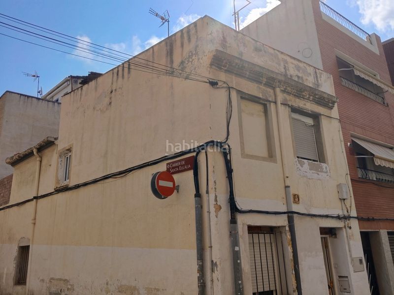 Foto 1bfff1c6-7065-4686-ac92-729b1f125d45. Casa aparellada a Llevant Reus
