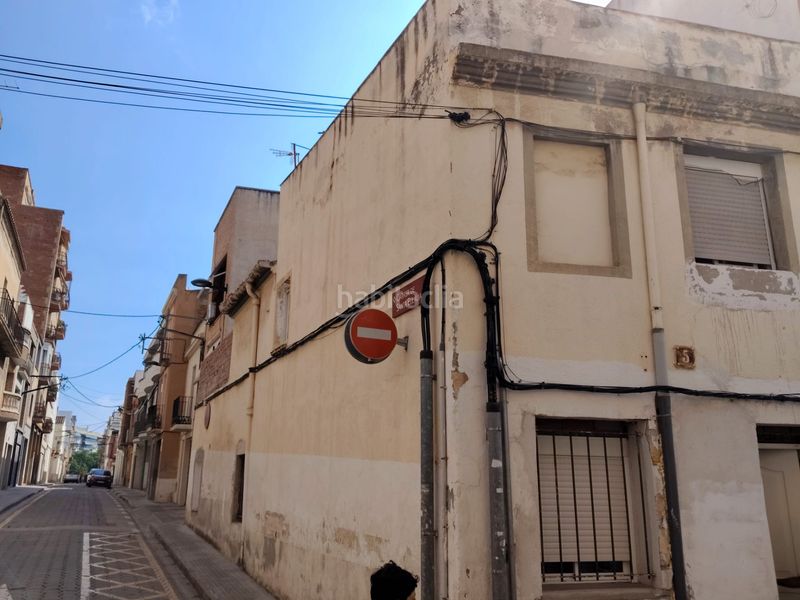 Foto f3722171-4eda-4913-984e-ebcdd1502e62. Casa aparellada a Llevant Reus