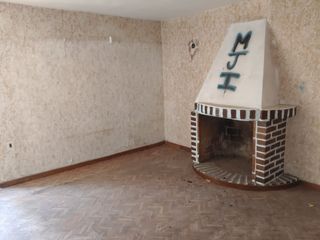 Casa a Calle pere i virgili 28. Casa de pueblo con garaje en vilallonga del camp