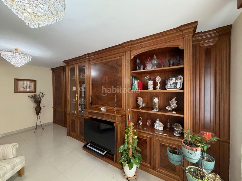 Foto 2d53cebd-5484-480c-8c44-646520db8ace. Casa adossada amb calefacció a El Arroyo-La Fuente Fuenlabrada