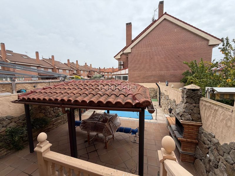 Foto bea5263e-949a-4d77-b1e4-97e17e221c5f. Casa adossada amb calefacció a El Arroyo-La Fuente Fuenlabrada