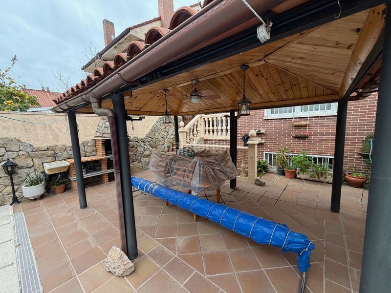 Foto dd2b7329-d4d7-4b26-9a15-b51c4f543279. Casa adossada amb calefacció a El Arroyo-La Fuente Fuenlabrada