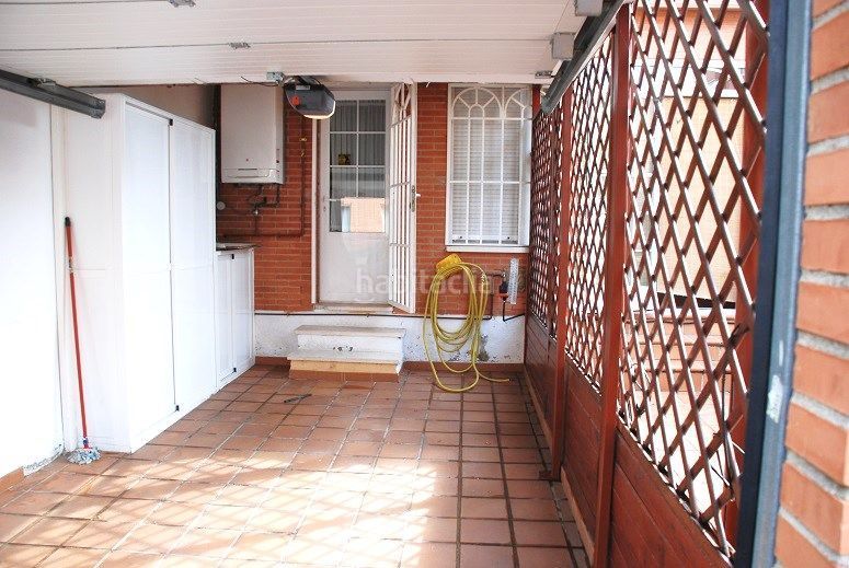 Foto 68ef4ef8-3204-4b72-9909-58f57a73e256. Casa adossada amb calefacció piscina a Loranca Fuenlabrada