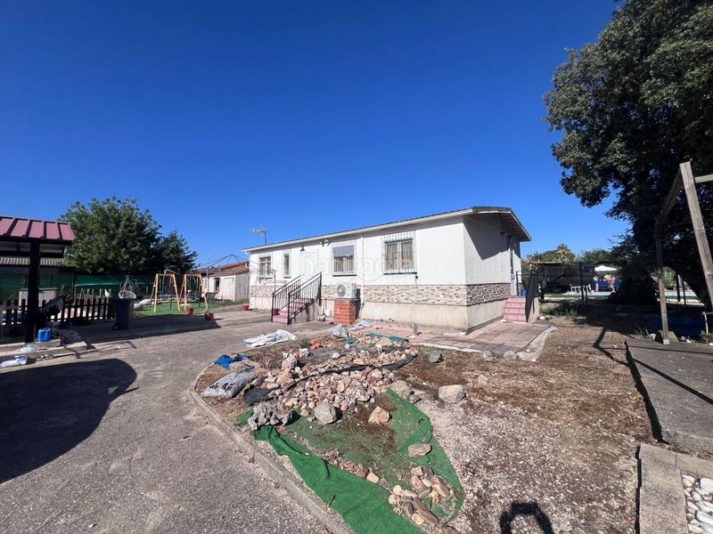 Foto 5a580476-f44b-4f88-abfa-29b4d1d466d2. Casa amb calefacció piscina a Hormigos
