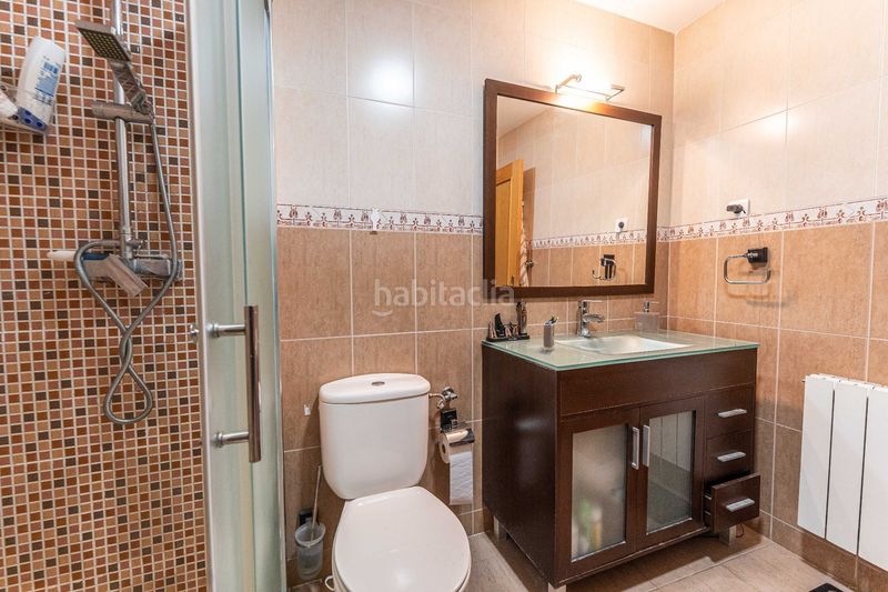 Foto b4eb418e-8aca-4377-a1c0-3a07d64b9ac1. Pis amb calefacció piscina a Zona El Caño Arroyomolinos