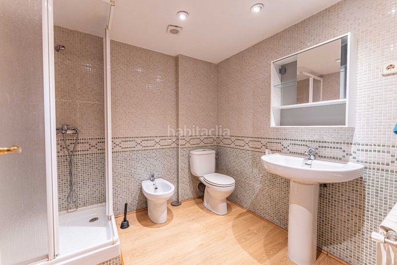 Foto 8eb581c7-aace-4356-90ba-ff07bd9fa7d6. Casa adossada amb calefacció piscina a Loranca Fuenlabrada