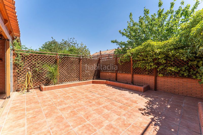 Foto d35c561f-178a-4c38-a947-aa5e7c1c251a. Casa adossada amb calefacció piscina a Loranca Fuenlabrada