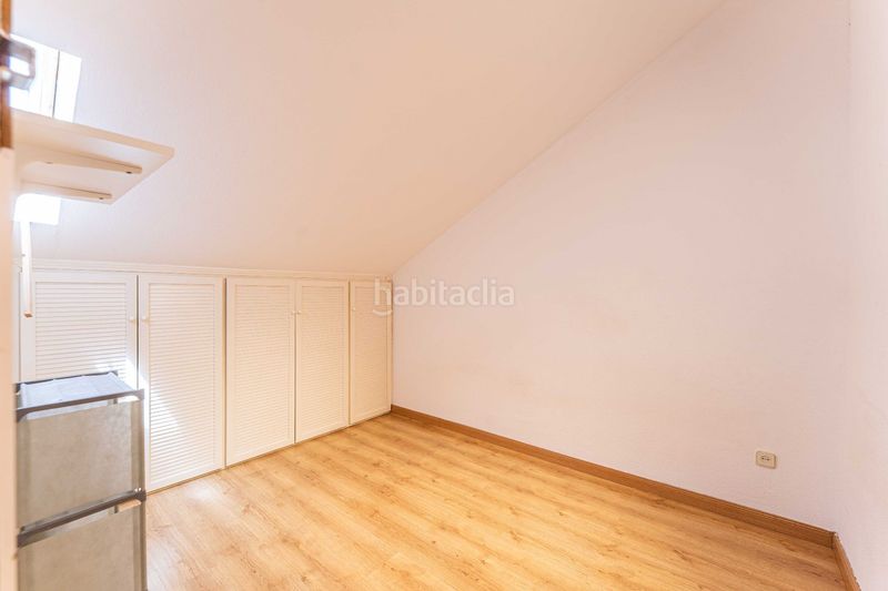 Foto e963e896-32aa-49c7-950b-2720ffa77106. Casa adossada amb calefacció piscina a Loranca Fuenlabrada