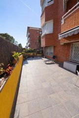 Planta baixa a Les Grases. Un oasis en casa