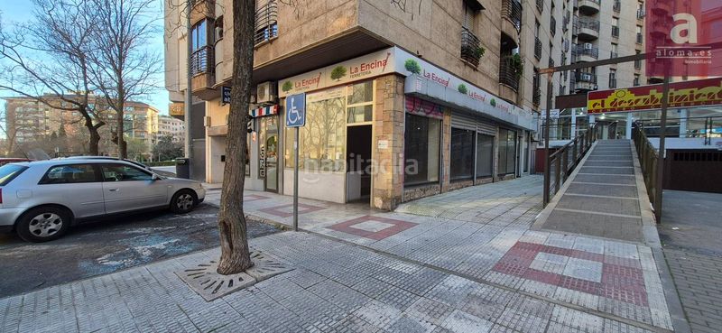 Foto adcc3b05-86d0-4d42-8cd5-13a4ed88bbf5. Lloguer local comercial a Centro Cáceres