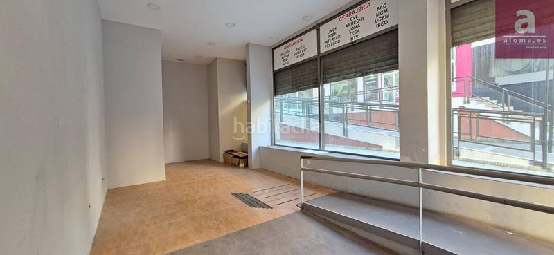 Foto f08e77a8-2b88-49fc-9924-0b1c9a4e8707. Lloguer local comercial a Centro Cáceres