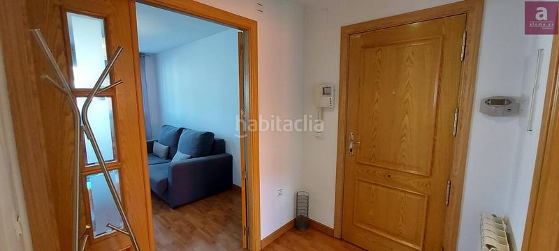Foto 0d929b4c-fb8d-4b98-92d3-94be8d343b5d. Rent penthouse with heating parking in Centro Cáceres