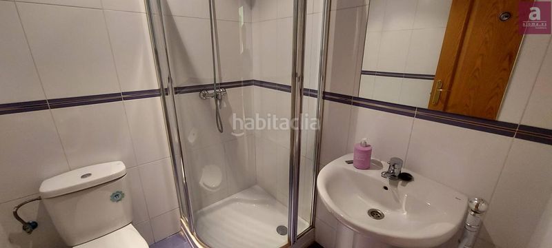Foto 118dd417-c0ef-44c8-aa0f-8d4a316d15ef. Rent penthouse with heating parking in Centro Cáceres