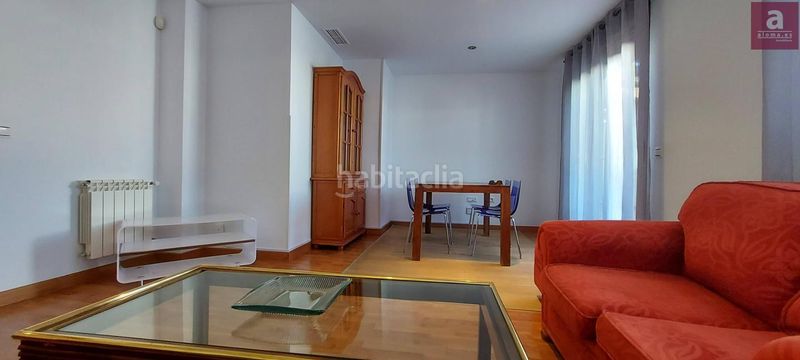 Foto 6a962ef0-7776-4459-b5da-e38832598ed1. Rent penthouse with heating parking in Centro Cáceres