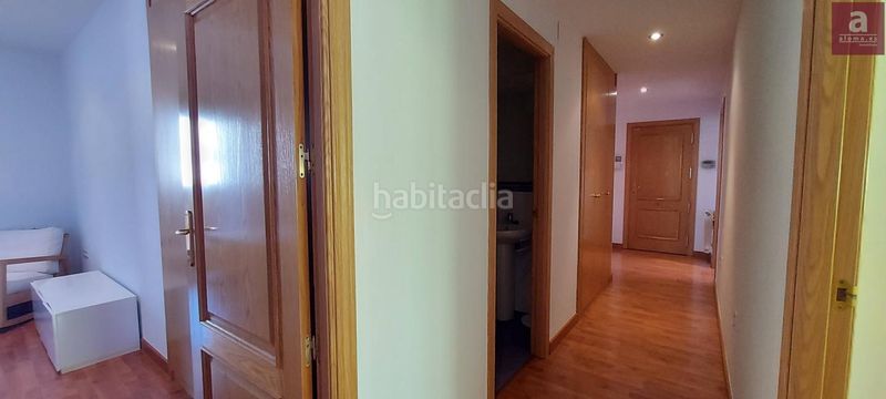Foto 80efa4dd-3e1f-41bd-98ba-1b07c8eb7518. Rent penthouse with heating parking in Centro Cáceres