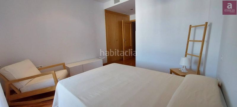 Foto af37a40b-7d2c-4cf9-96fd-7d935459c9a2. Rent penthouse with heating parking in Centro Cáceres