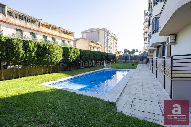 Foto efdf0dee-9719-40a0-9245-c76c281ecc0a. Pis amb calefacció aparcament piscina a Ruta de la Plata Cáceres