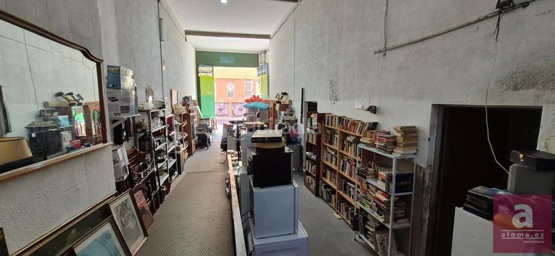 Foto 5dd699d1-f549-4cf9-876e-57c277fb87c0. Local comercial a Centro Cáceres