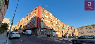 Location Appartement  Calle médico sorapán. Vivienda de 2 habitaciones en alquiler en pleno centro de cácere