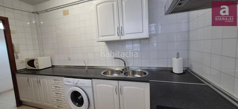 Foto 434da104-9a71-4500-8378-ae309d6f4164. Lloguer pis a Centro Cáceres