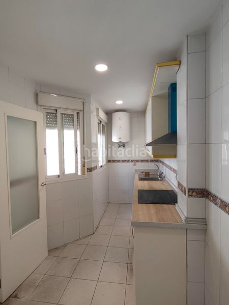 Foto b320997f-c10b-4433-83fe-5335c6639719. Rent flat with heating in San Isidro Getafe